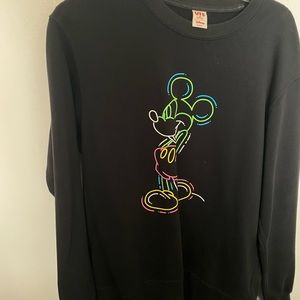 Ut uniqlo Mickey crewneck sweater